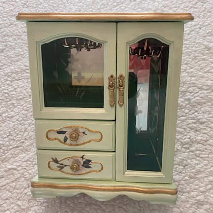 Light Green Jewelry Box