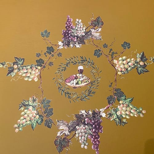 Grapevine Table Top Design